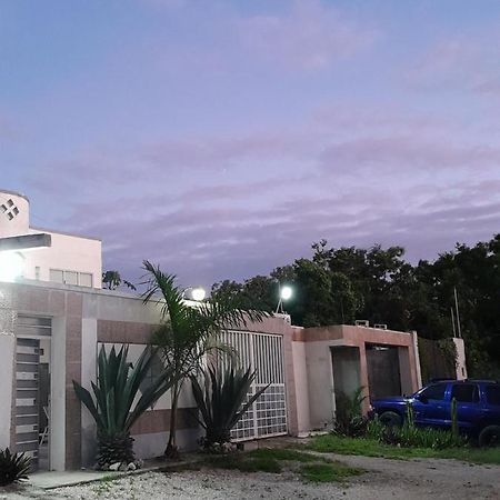 Rooms In Cancun Airport 外观 照片