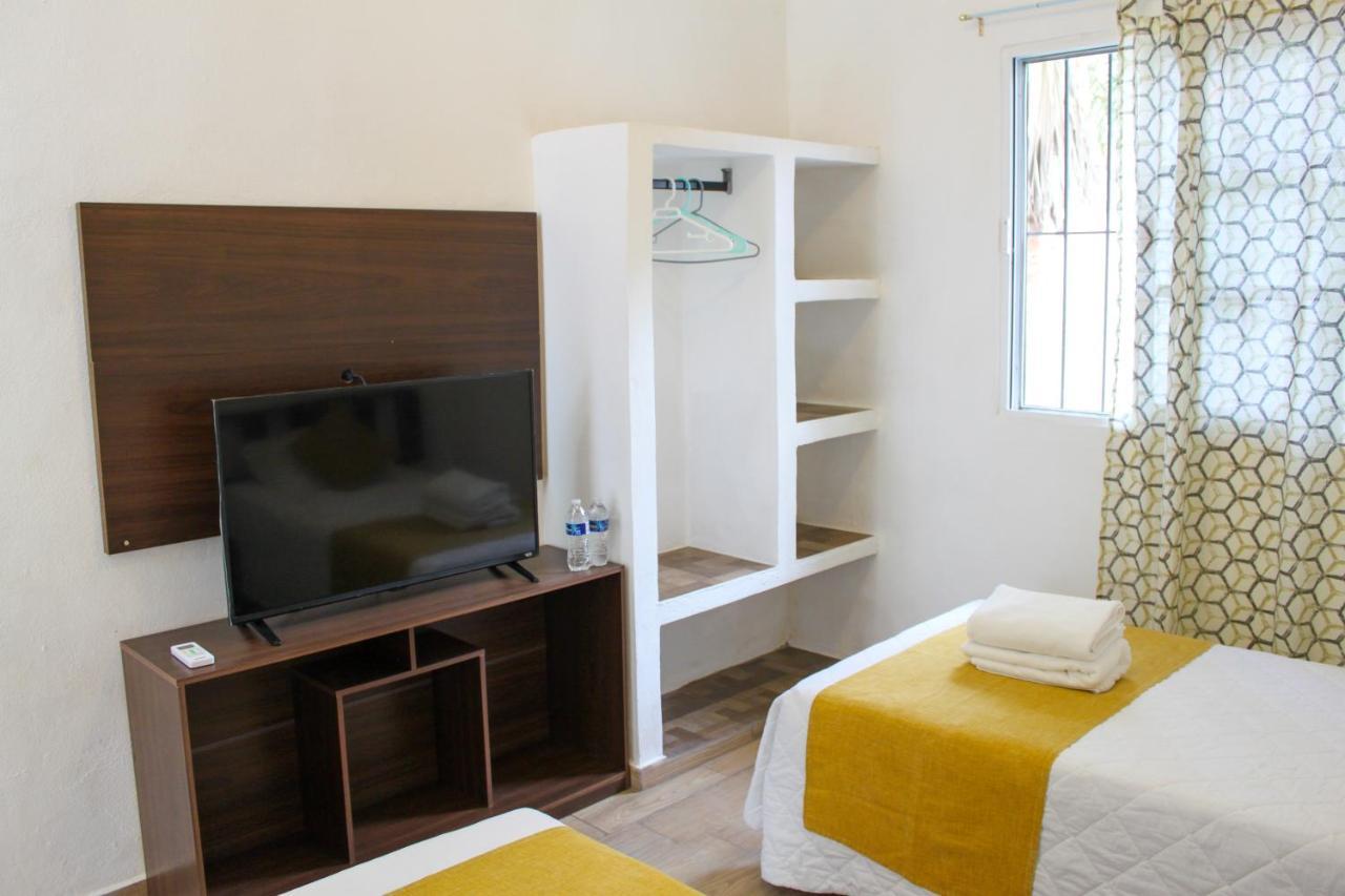 Rooms In Cancun Airport 外观 照片