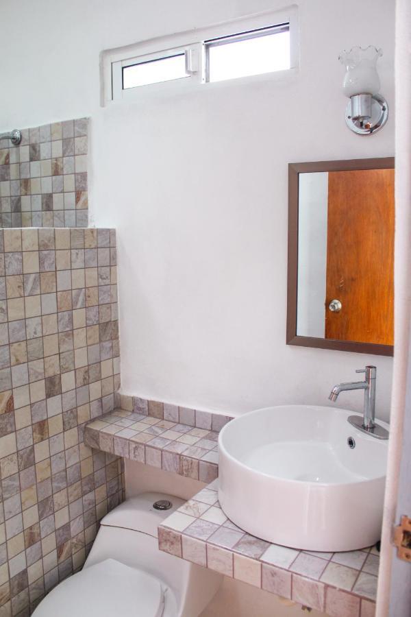 Rooms In Cancun Airport 外观 照片