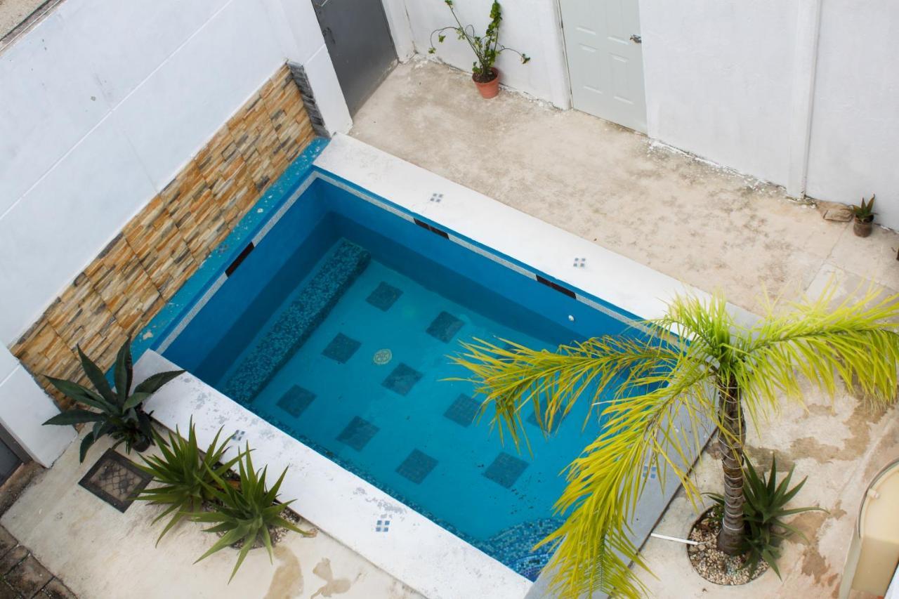 Rooms In Cancun Airport 外观 照片