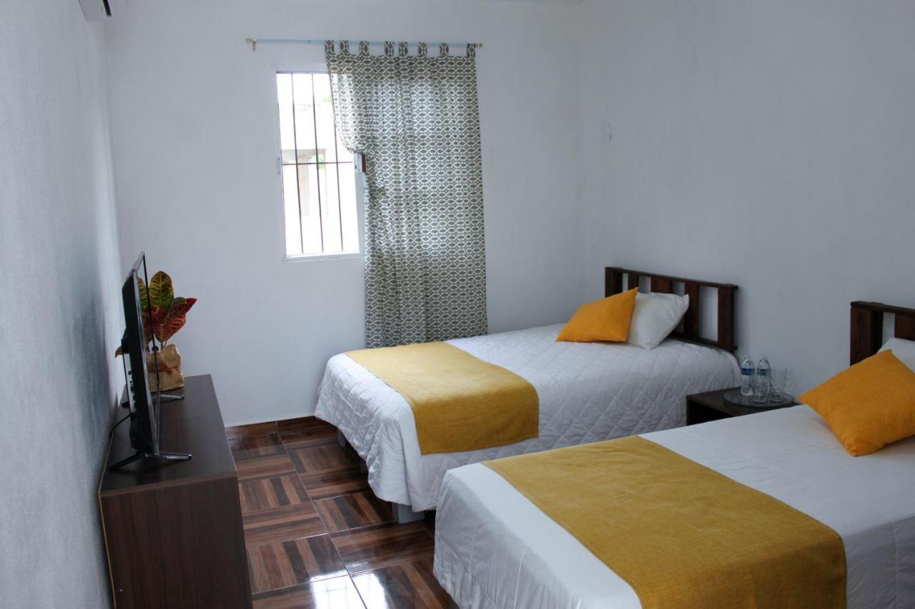 Rooms In Cancun Airport 外观 照片