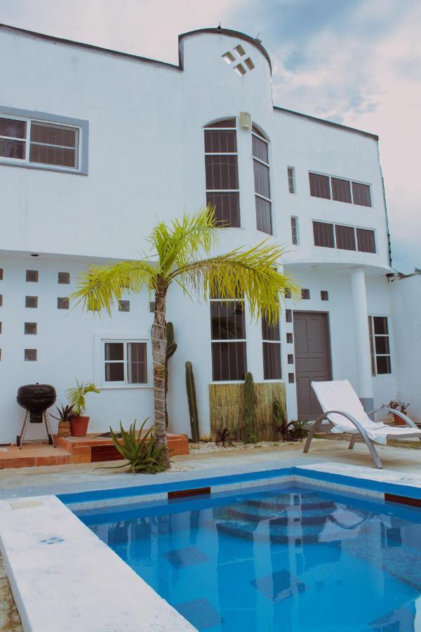 Rooms In Cancun Airport 外观 照片